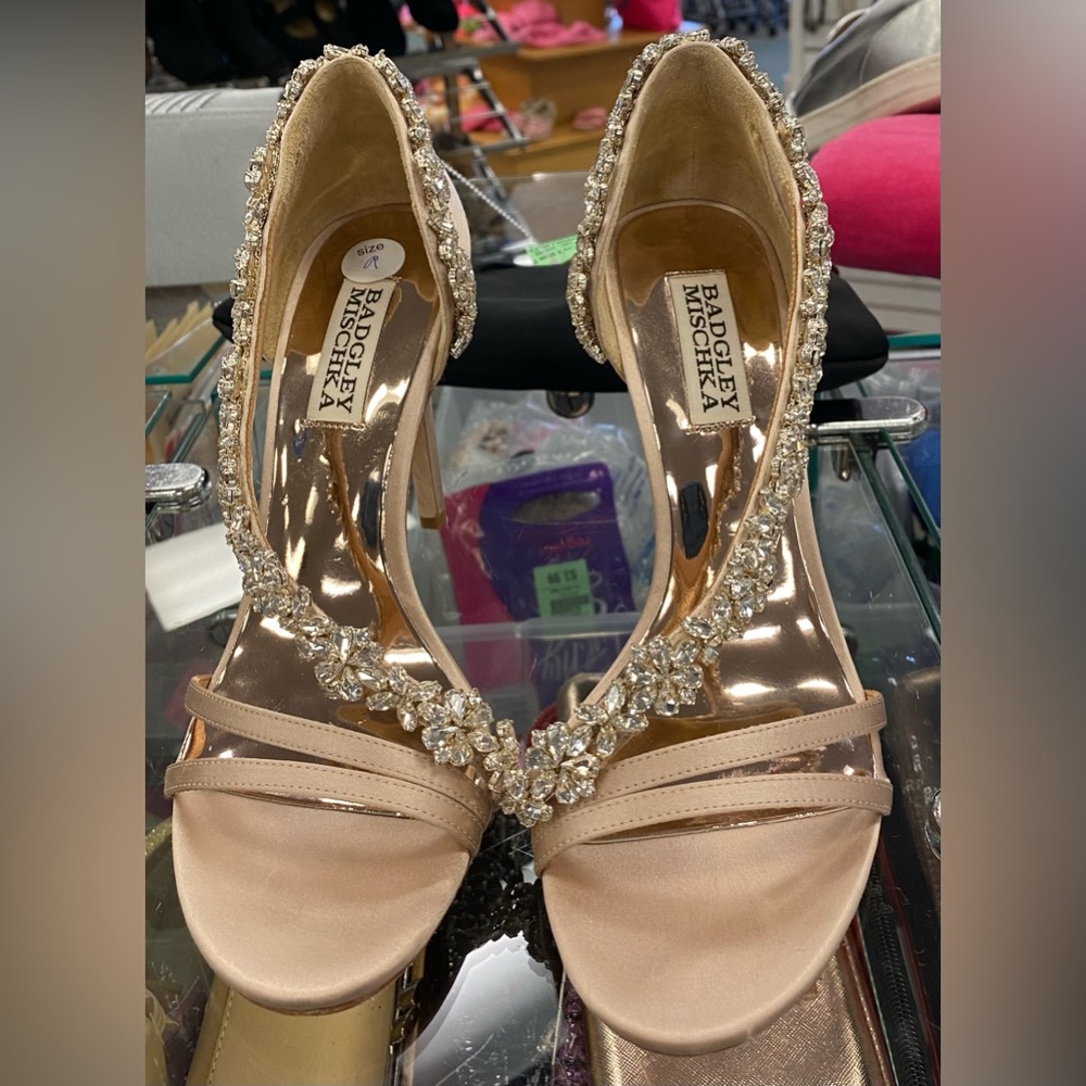 GORGEOUS Womens EUC Badgley Mischka Voletta Crystal Embellished Stiletto Sandals - Picture 8 of 16